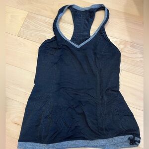 Lululemon Black and Gray Women's Racerback Tank Top